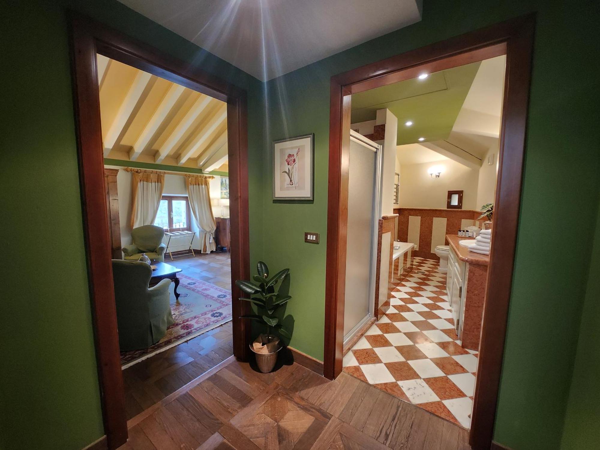 Resort Locanda San Verolo Boutique Hotel Костермано Экстерьер фото