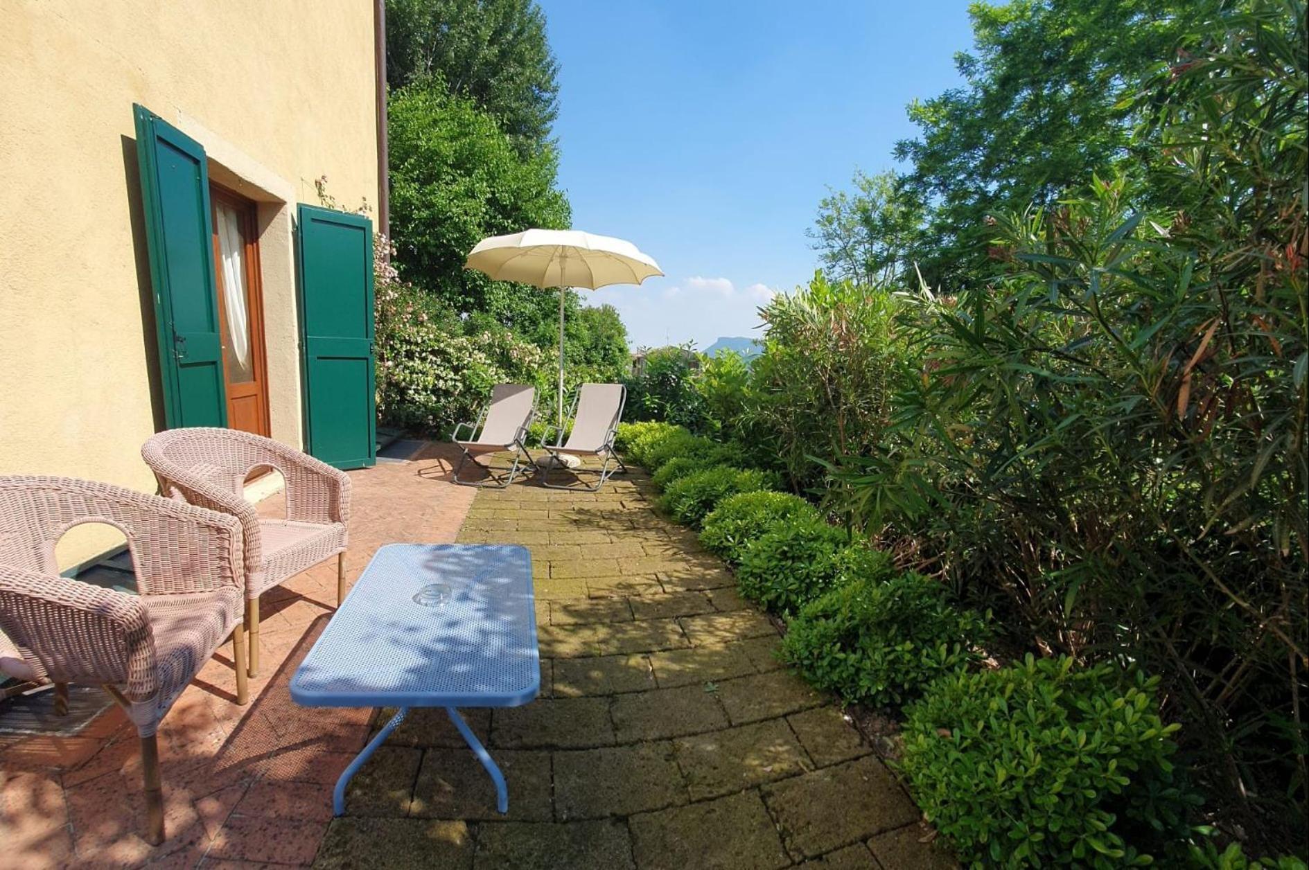 Resort Locanda San Verolo Boutique Hotel Костермано Экстерьер фото