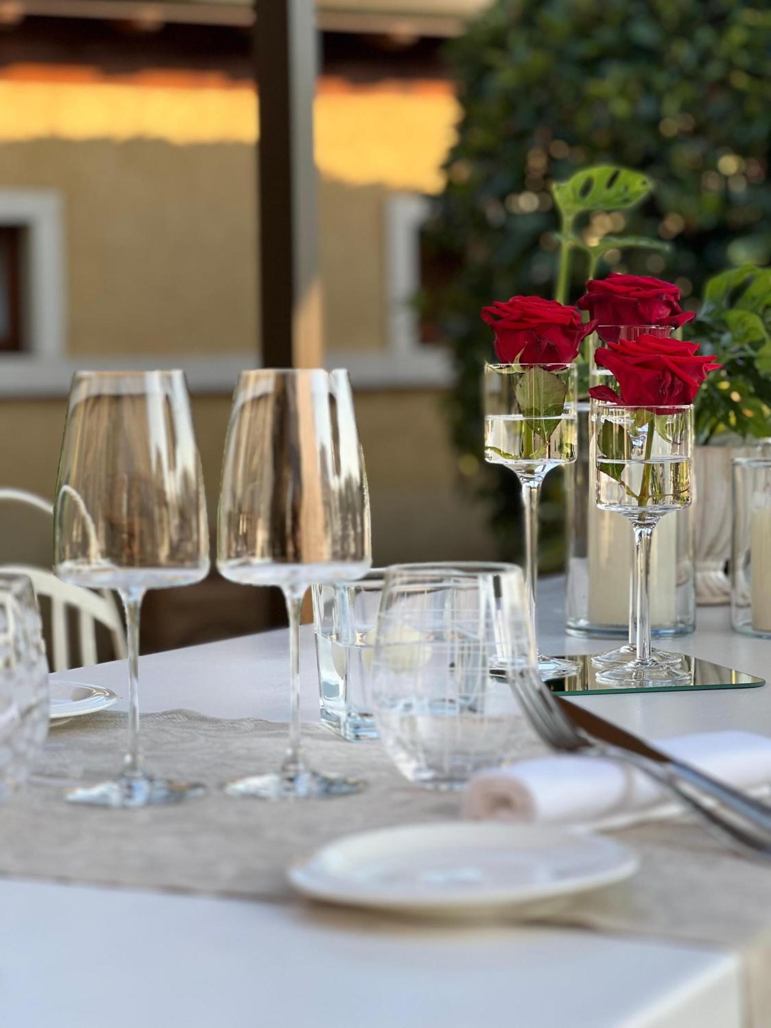 Resort Locanda San Verolo Boutique Hotel Костермано Экстерьер фото